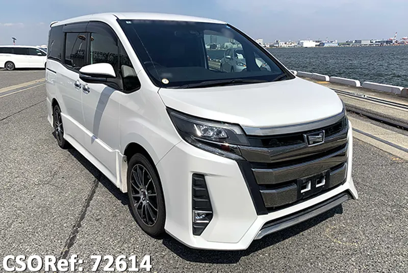 Toyota / Noah 2018
